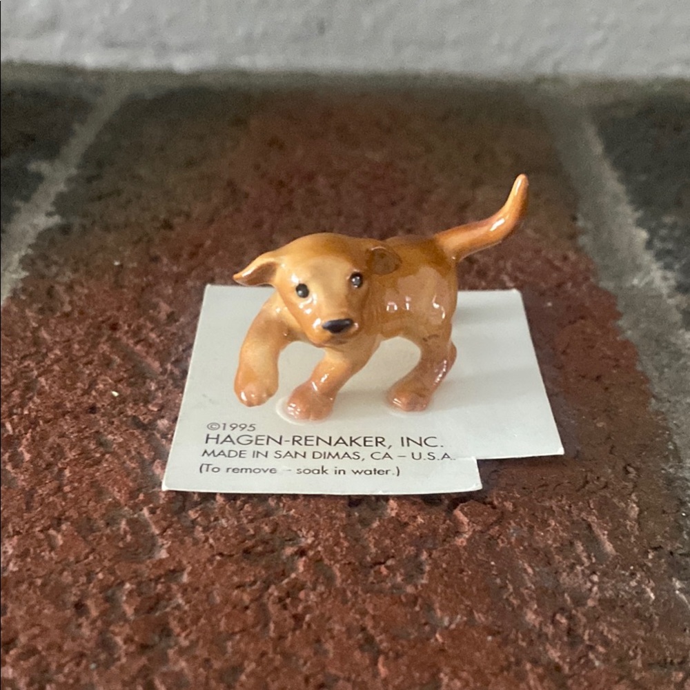 Vintage Hagen-Renaker Golden Lab Puppy